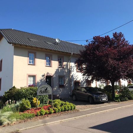 Hotel Pension Schmitz Serrig Exterior foto